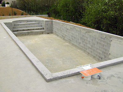 Création piscine béton à Vannes